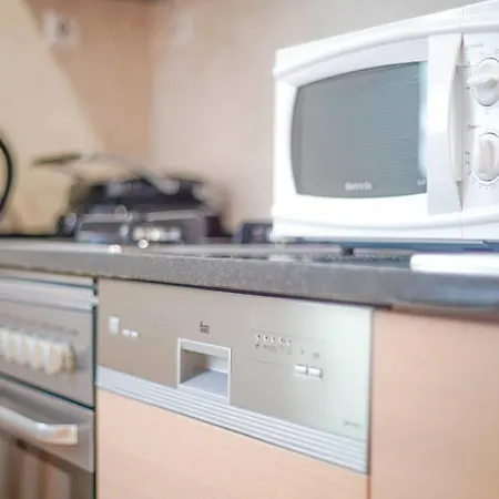 Lägenhet Guestready - Spacious And Modern In Belem!